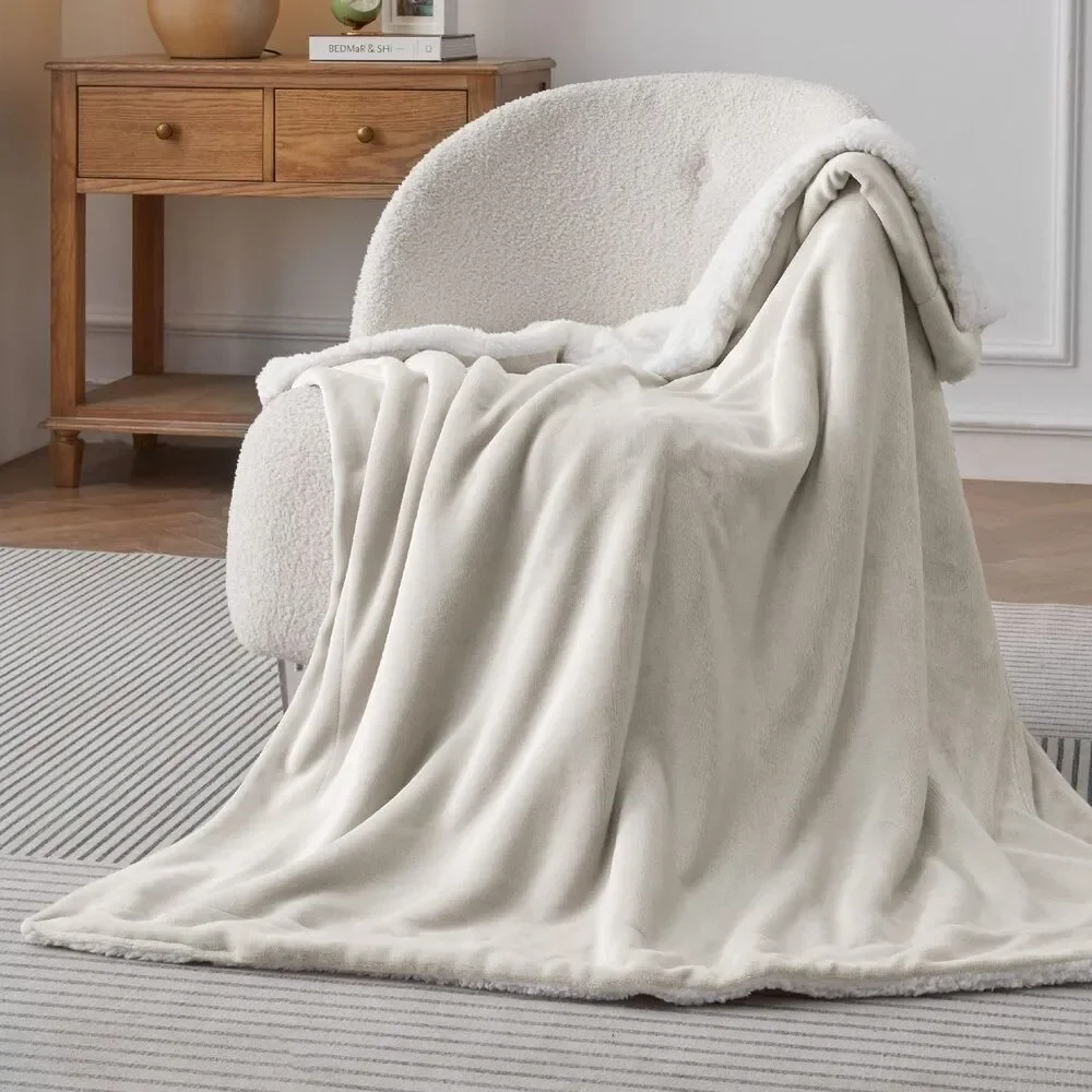 Gentlesoft Sherpa Fleece Throw Blanket For Couch Non-Heated